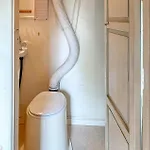 4 Bedroom Pet Friendly In *