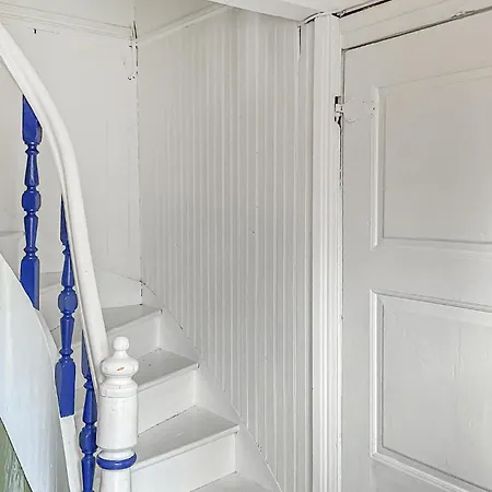 Semesterbostad 4 Bedroom Pet Friendly In *