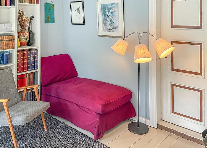 4 Bedroom Pet Friendly In * פארשונד